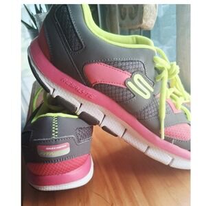 Skechers Women's Shape UPS Liv Athletic Shoes Gray/Pink Size 9